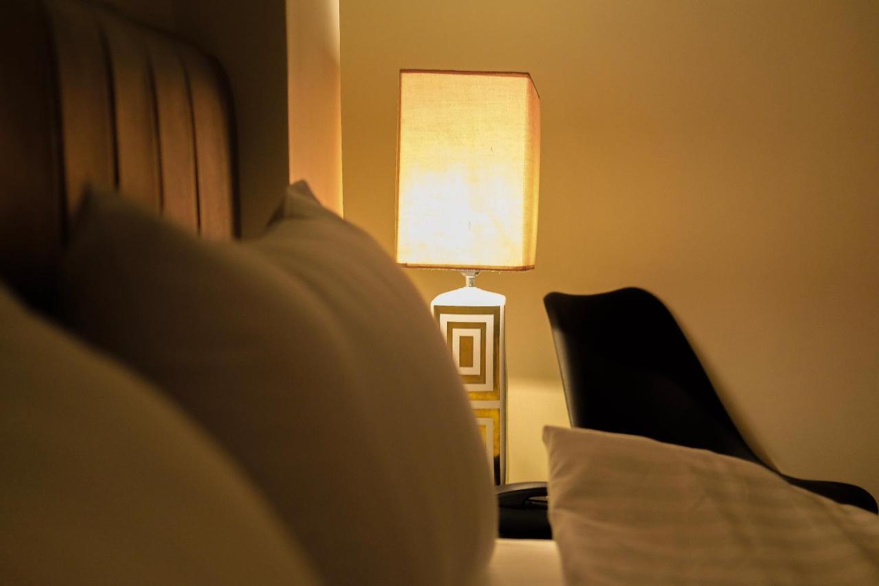 Crevice Hotel Davao Zewnętrze zdjęcie
