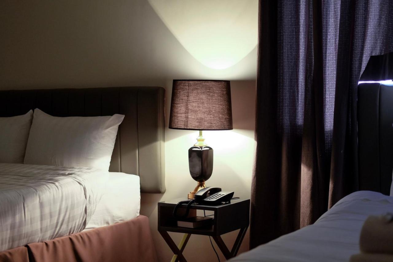 Crevice Hotel Davao Zewnętrze zdjęcie