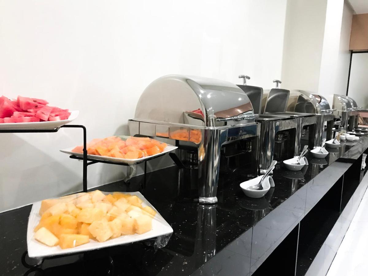 Crevice Hotel Davao Zewnętrze zdjęcie