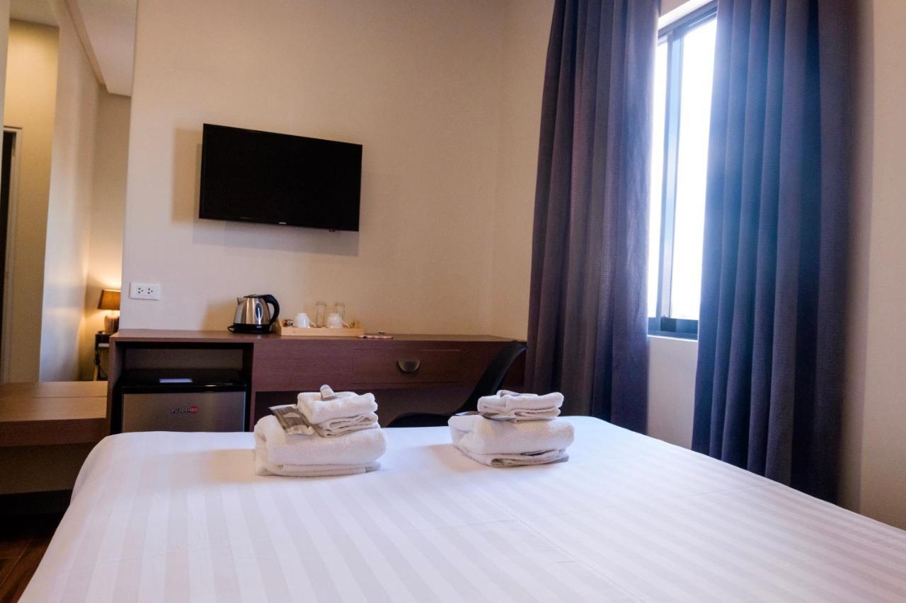 Crevice Hotel Davao Zewnętrze zdjęcie