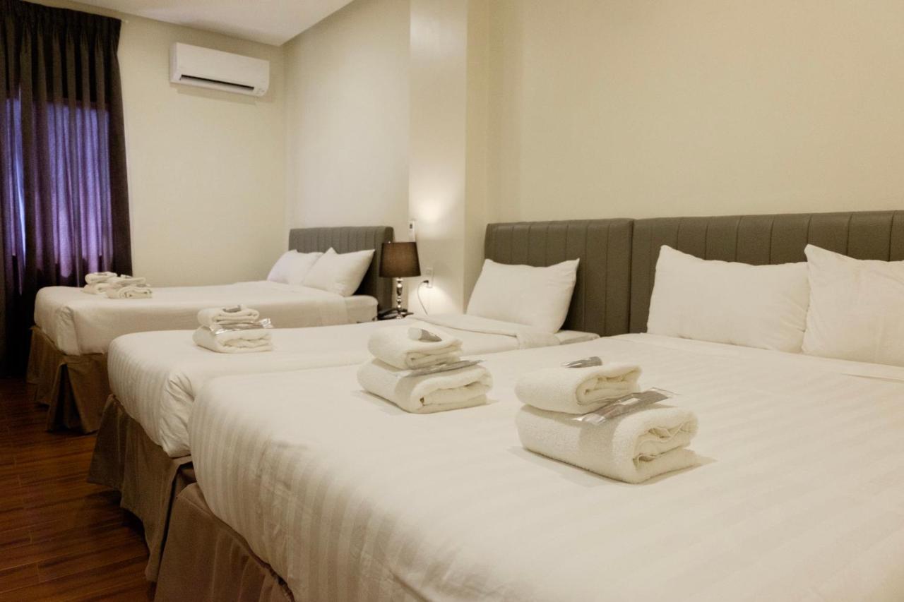 Crevice Hotel Davao Zewnętrze zdjęcie