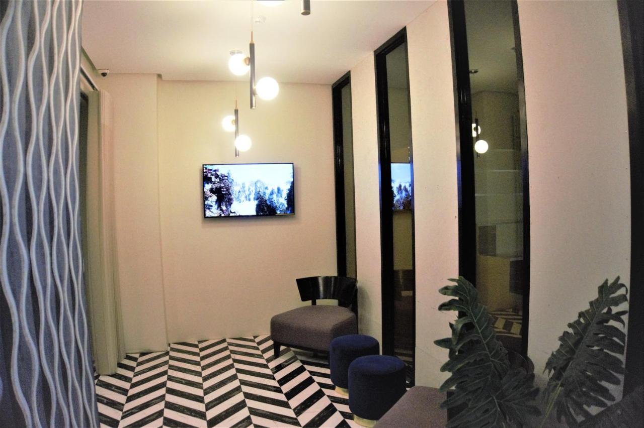 Crevice Hotel Davao Zewnętrze zdjęcie