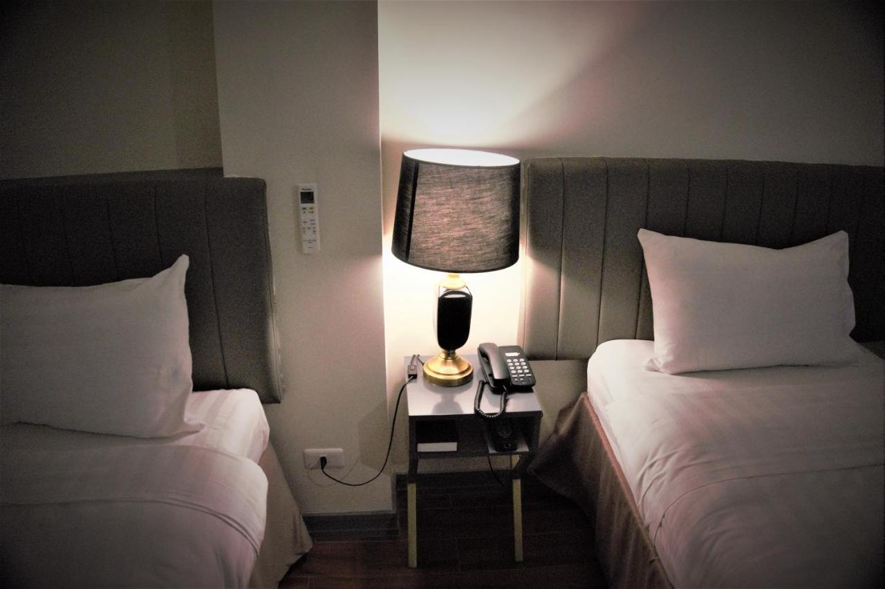 Crevice Hotel Davao Zewnętrze zdjęcie
